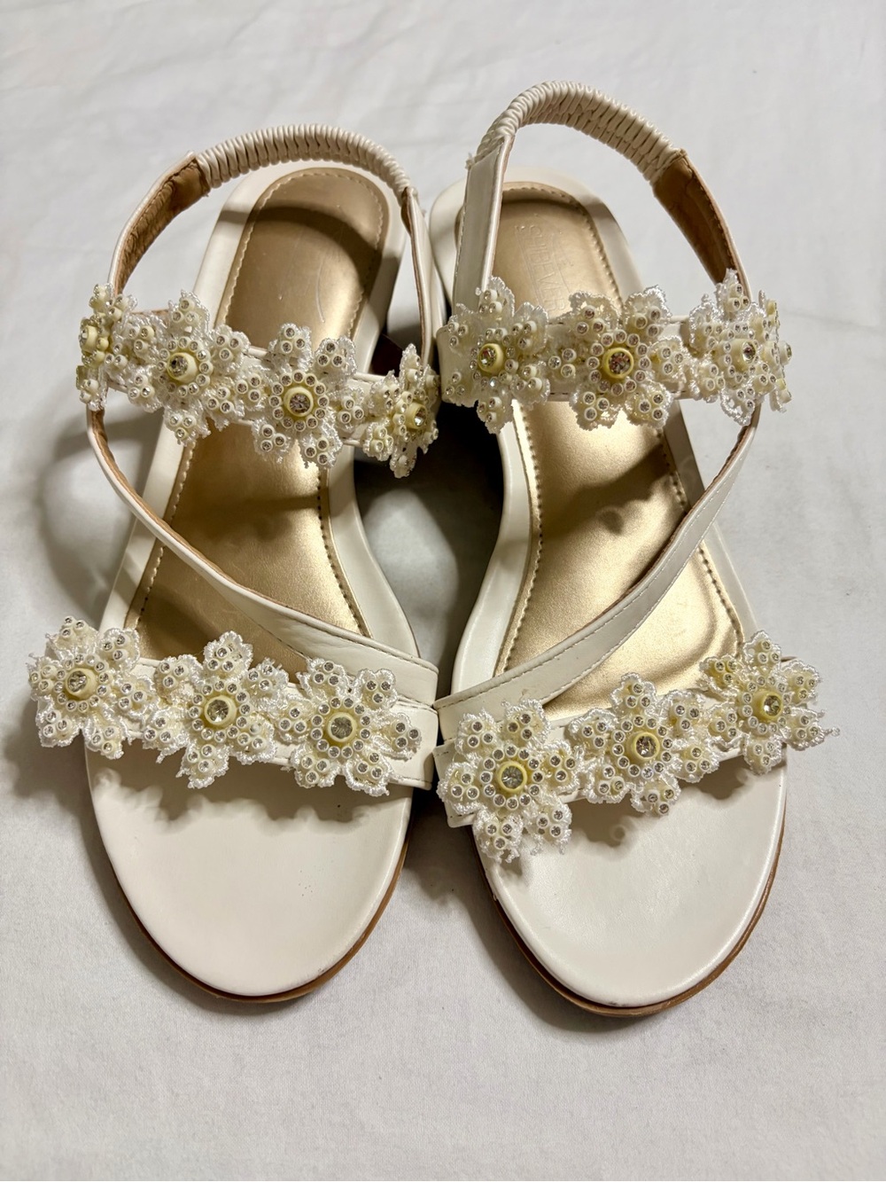 Embellished White Floral Slingback Sandals